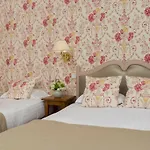 Le Regent Hotel