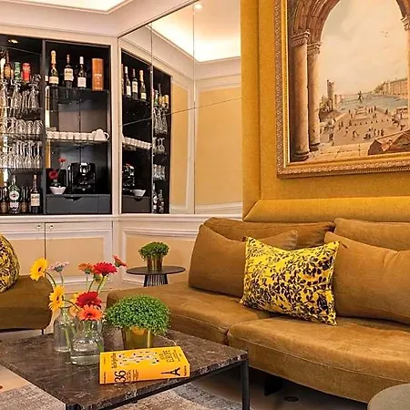 Le Regent Hotel 3*