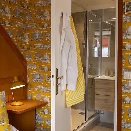 Hotel Le Regent París