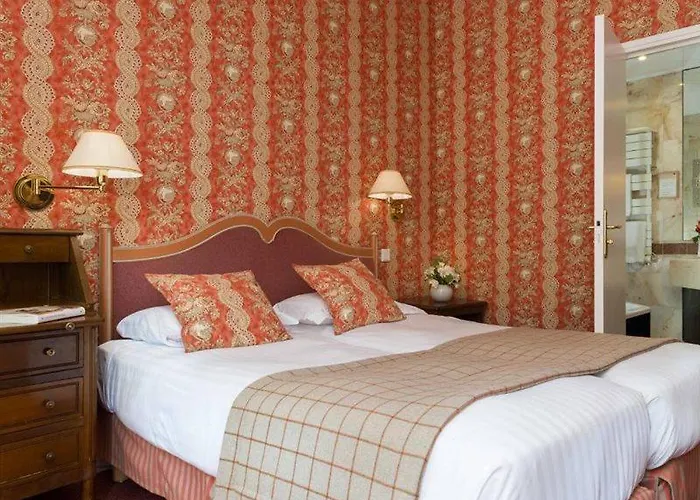 雷让巴黎酒店 3* 巴黎