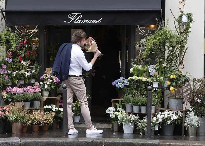 雷让巴黎酒店 3* 巴黎