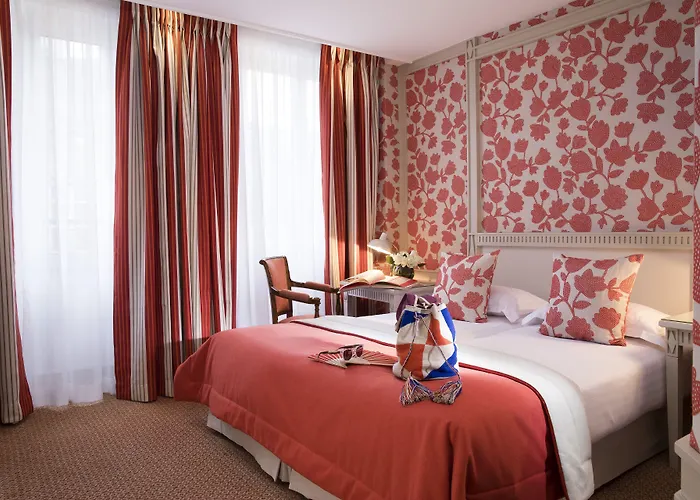 雷让巴黎酒店 3* 巴黎